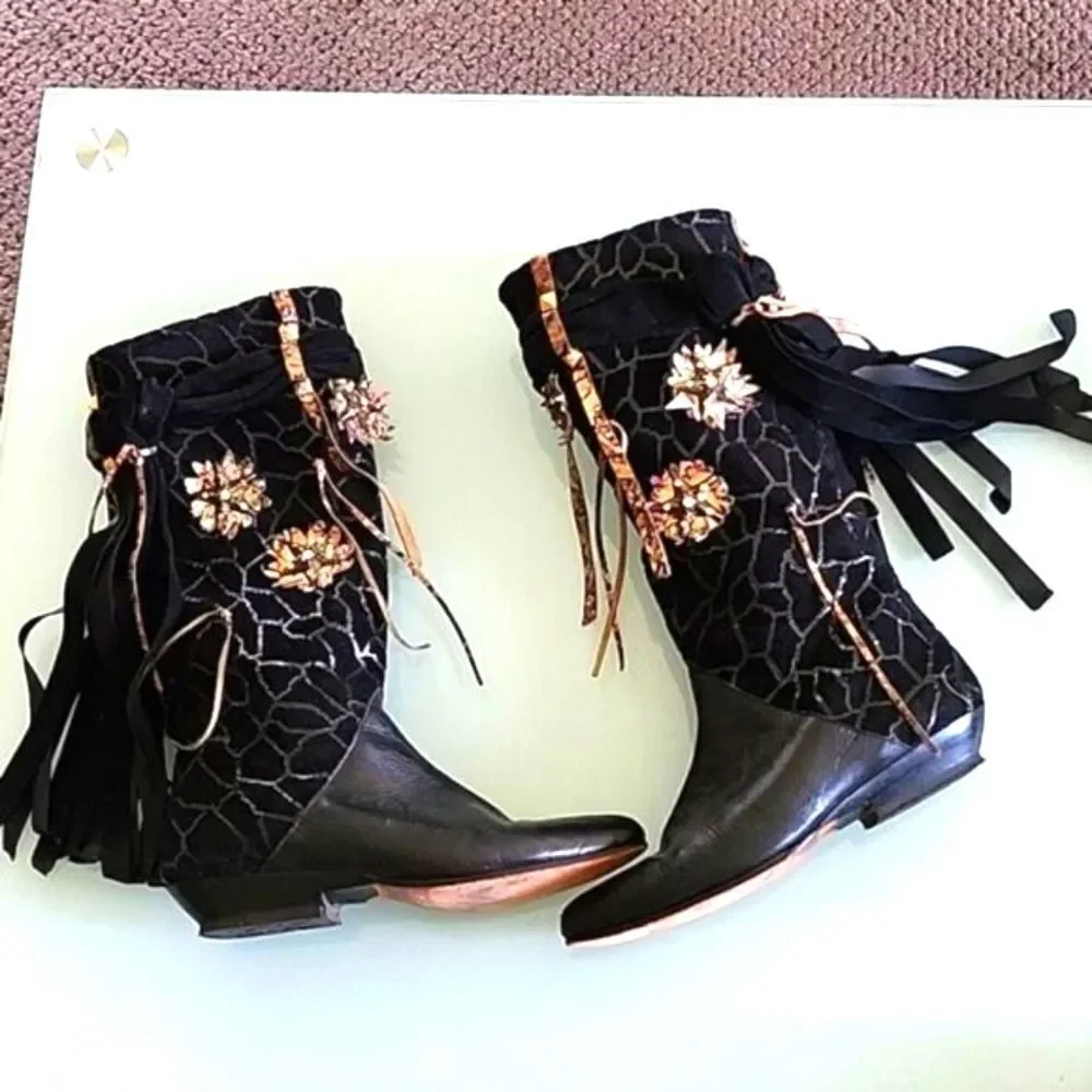 El Vaquero Boho Western Fringy Rhinestone Coastal Cowgirl Festival Boots Size 35